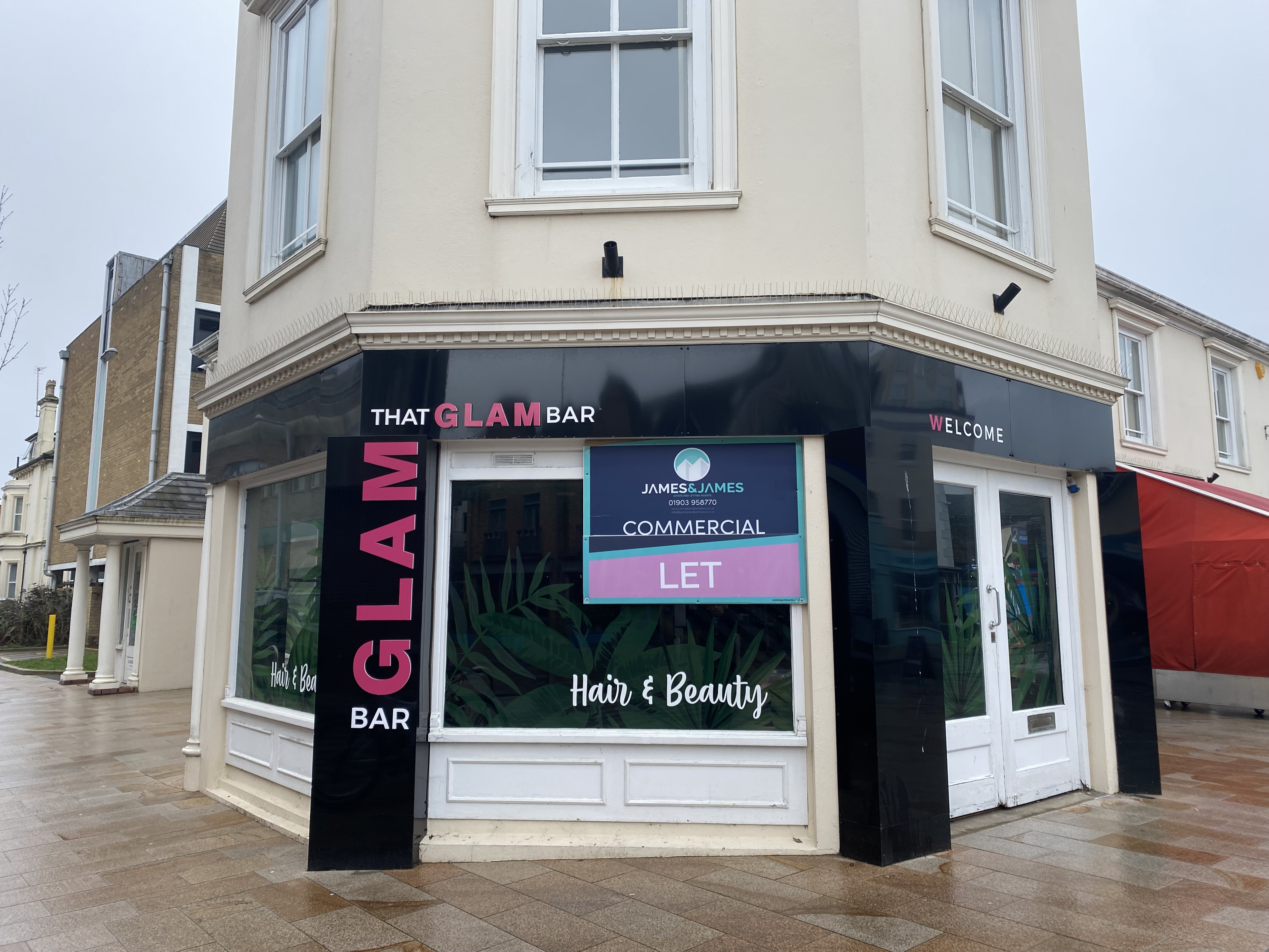Portland square - That Glam Bar